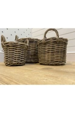 Round Wicker Planters